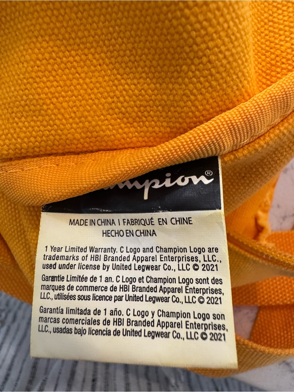 Champion Urban Outfitters 
Exclusive Canvas Zip Tote Bag Yellow book bag school - Picture 10 of 16